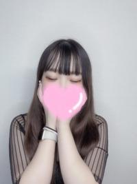 なな