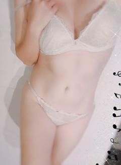 LUCIA(北谷町) あやめ新人Ayame