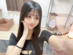  新人♡もえ