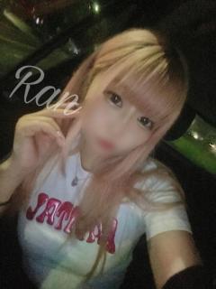 即生専門店ゴッドパイ 福岡市デリヘル らん♡天然激えちFカップ美女♡ 写メ日記「???」