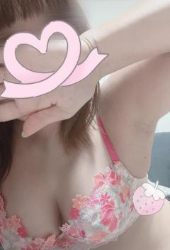 鹿児島天文館デリヘルLOVEVE～ラヴィーヴ～(鹿児島市) かな☆可愛い系パイパンお姉さん☆