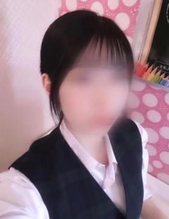 YESグループ Lesson.1 沖縄校(那覇市) もも