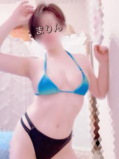 U-NOTE。 まりん（marine） 朝からカバンでしばかれました💦