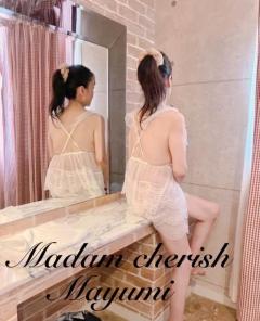 Madam  Cherish　まゆみ