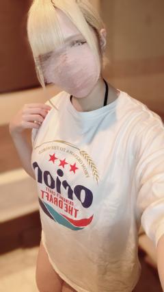 C-CLOVE ☆ちふみ☆ 外人のお兄さんも待ってます😘