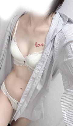 DALIA(ダリア)(那覇市) リナ(新人)