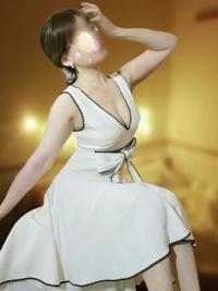 okinawa -銀ノ翼-　りこ【反則級の神乳】