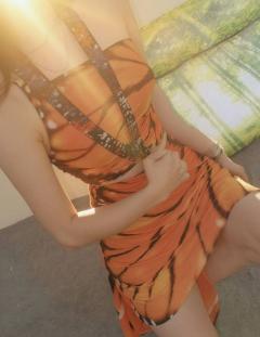 ドスケベ人妻　ドスケべ人妻