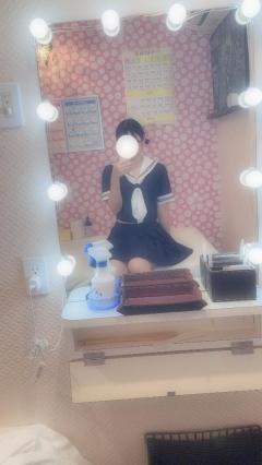 YESグループ Lesson.1 沖縄校(那覇市) といろ