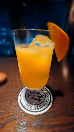 アルファ　加奈〜モデル系スタイル抜群美女〜