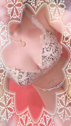 La Rouge 麟【りん】 初めての快感教えてあげる?