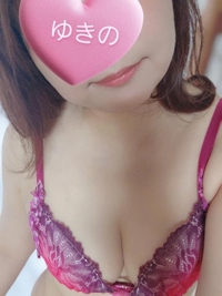 白うさぎ　ゆきの