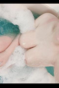 鹿児島天文館デリヘルLOVEVE～ラヴィーヴ～　みこと☆衝撃Mカップ大阪ガール☆