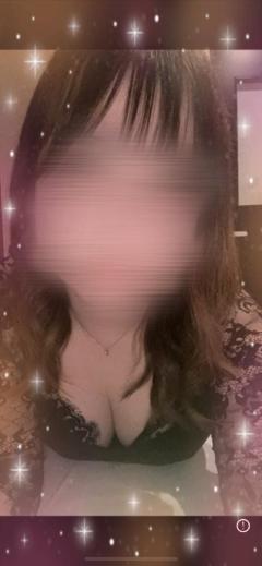 BLUE MOON cafe　姫麗(きらら)激熱リピ美少女