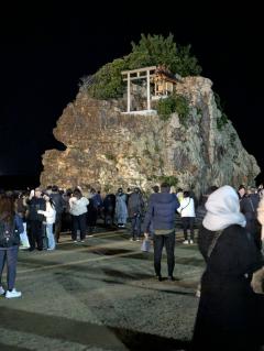 ドスケベ人妻　雑務おばさん・さち♡