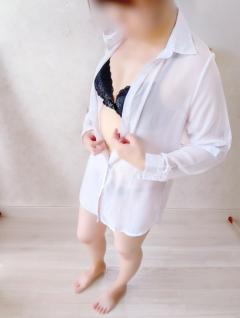 ドスケベ人妻　ドスケべ人妻