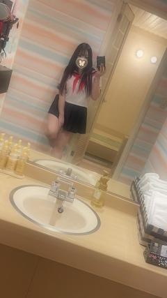 MANIN-ONREIマン淫御礼　陽葵（ひまり）巨乳幼妻