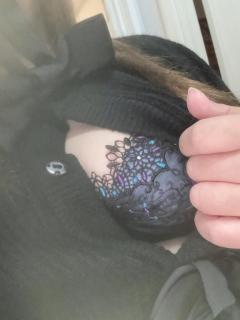 人妻宅急便(大分市) レイナ(色白、美人)