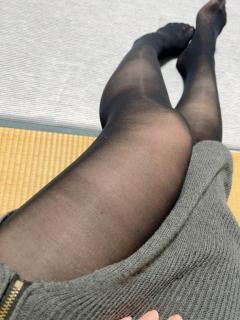 La Rouge 麗【れい】 タイツ履いてるヨォ。