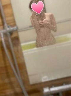 Firstデリヘル～デビュー編～　りあ