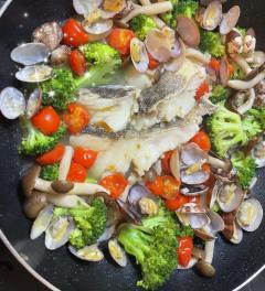 Mrs. LUSH　多江子