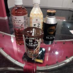  アオイ♡コート下全裸訪問✮ﾊﾞｷｭｰﾑﾌｪﾗ