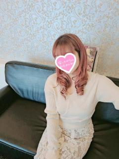 BLUE MOON cafe　愛月(えれな)可憐なエロ姫