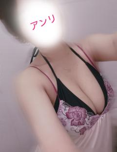 DALIA(ダリア)　アンリ