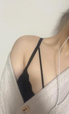 SLYスライ　あいなちゃん新人♪