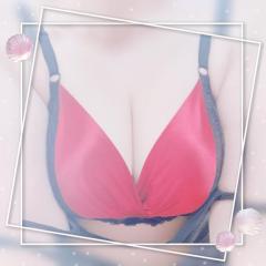 シングルママ 体験なお☆色白癒し系 出勤してますよ(//∇//)