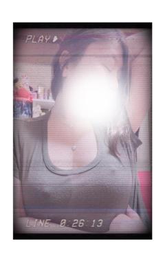 La Rouge みつ こんにちくわ(??ω?? )