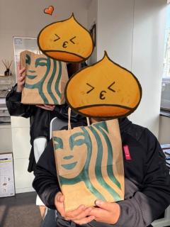 スタッフさんにも?