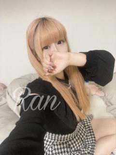 しゅっ( ^-^)⊃≡