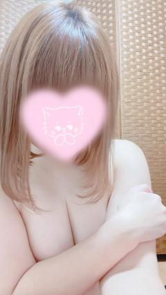 鹿児島天文館デリヘルLOVEVE～ラヴィーヴ～　かな☆可愛い系パイパンお姉さん☆