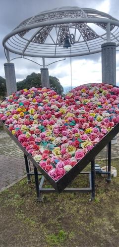 ２月…感謝の気持ちです(*--)(*__)ﾍﾟｺﾘ