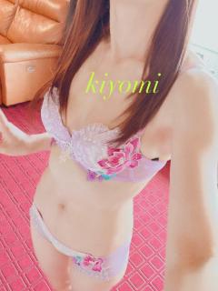 Madam  Cherish　きよみ