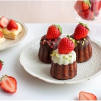 向かっています