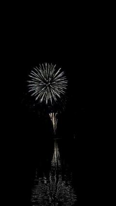 BLUE MOON cafe　千沙(ちさ)未経験デビュー少女