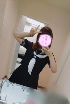 BLUE MOON cafe　愛月(えれな)可憐なエロ姫