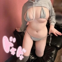 マイクロビキニで