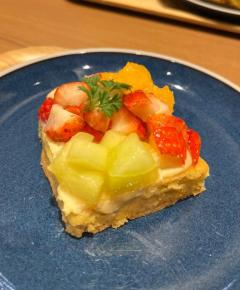 MANIN-ONREIマン淫御礼　風月（ふづき）色白巨乳美人