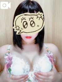 お昼の日記何書こう（´-`）.｡oO（