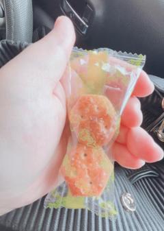 お菓子でごまかされた様な、、