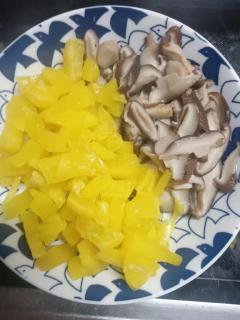 鹿児島天文館デリヘルLOVEVE～ラヴィーヴ～　あかり☆パイパンおっとり美人妻☆