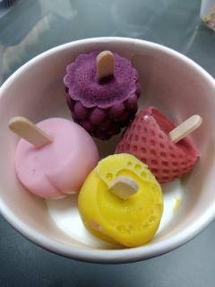 只今待機中です