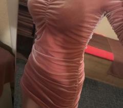 本日出勤しております🙇🏻‍  ♀️🌷