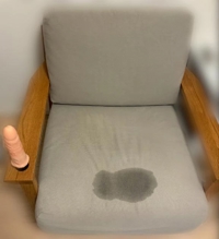 ソファ汚しの神様！？