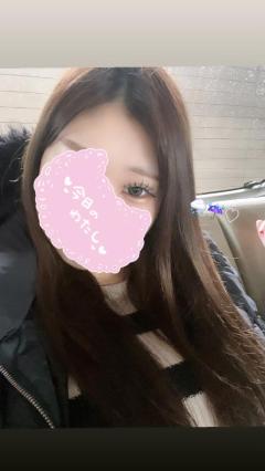 こすらぶ鹿児島店　りさ