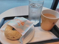 ここのミスドはセルフでいいね