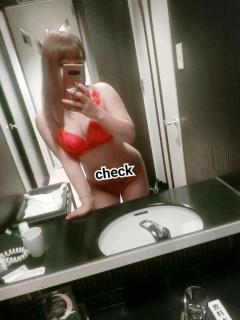 BLUE MOON cafe　愛月(えれな)可憐なエロ姫